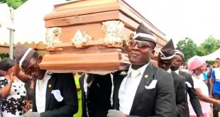 Viral: “Pinocho” anticipó a los africanos del ataúd