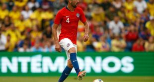 Mauricio Isla se acerca a Boca: se despidió del Fenerbahçe