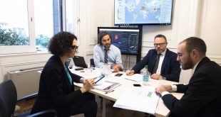 El Gobierno presentó la nueva oferta para el canje de deuda