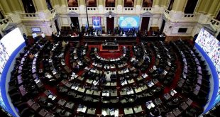 Conflicto en Diputados: la UCR advierte que se presentará el martes a sesionar de forma presencial