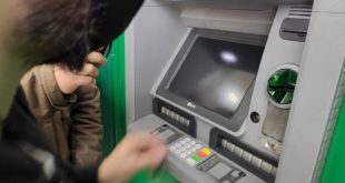 Hasta el próximo año los bancos no podrán cobrar comisiones por operar en cajeros