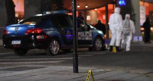 La madre del hombre que mató al policía reconoció que tenía una alteración mental