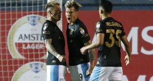 Racing venció a Nacional y avanza a octavos de final de la Copa Libertadores