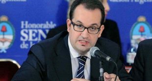 El Senado aprobó el nombramiento de Roberto Carlés como embajador en Roma