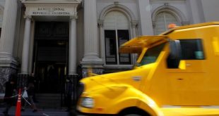 Las reservas del BCRA cayeron casi USD 300 millones por un pago al Fondo Monetario Internacional