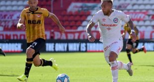 Argentinos le ganó a Estudiantes en La Plata por la Copa de la Liga Profesional