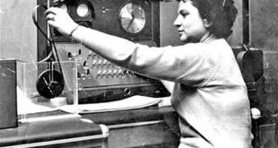 Por la crisis y la cuarentena, el Museo de Informática puso a la venta a Clementina, la primera computadora de la UBA