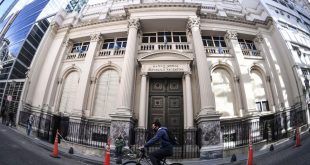 Los bancos no abrirán 24 y 31 de diciembre, pero garantizan todas las operaciones