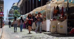El viernes arranca con mucho calor, pero terminará con lluvias