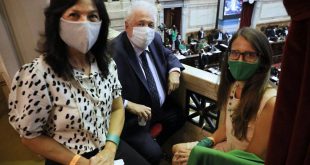 Vilma Ibarra, Ginés González García y Elizabeth Gómez Alcorta abren en el Senado el debate del aborto