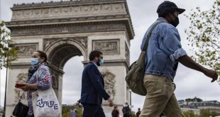 París frena la aplicación de la vacuna de Pfizer por falta de dosis