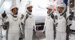 La NASA le dará pulseras inteligentes a los astronautas para prevenir el Covid-19