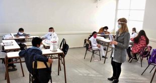 Docentes vuelven a trabajar el lunes: los reclamos de los gremios para las clases presenciales